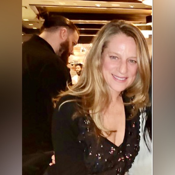 Meet your Posher, Lori - Picture 1 of 1